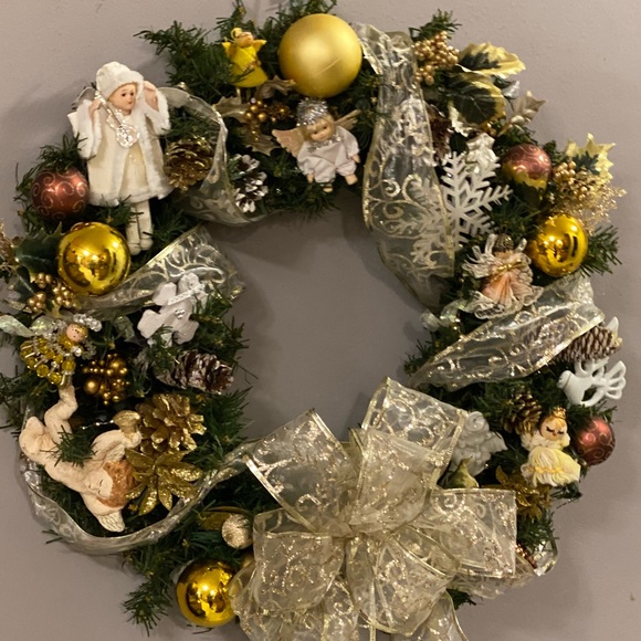 Vintage angel ornament wreath - Picture 1 of 14